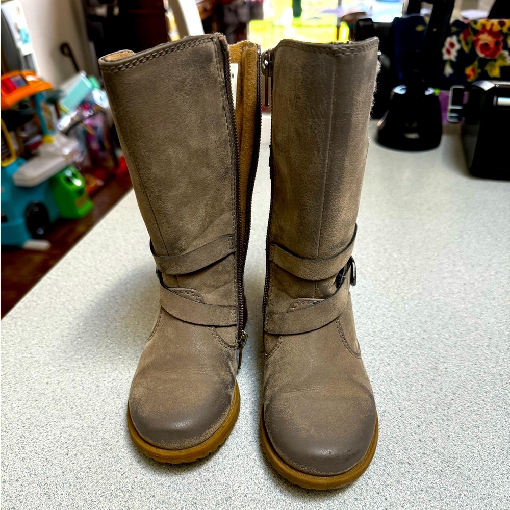 Girls Rachel Shoes Boots. Sz 8M Toddler